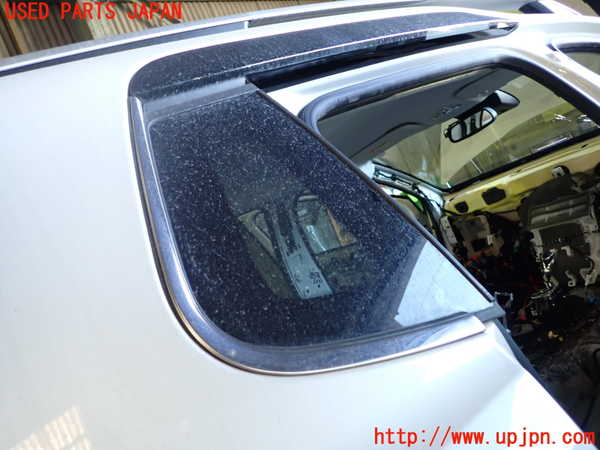 1UPJ-35131380]プジョー・2008(A94HN01)右クォーターガラス 中古(43R-006723 M101)_m0001.jpg
