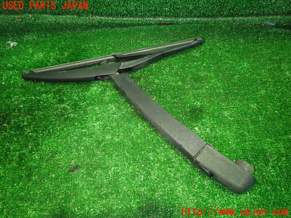1UPJ-35131661]プジョー・2008(A94HN01)リアワイパーアーム1 中古_m0002.jpg