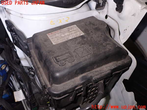 1UPJ-35136742]プジョー・2008(A94HN01)ヒューズボックス2 中古_m0001.jpg