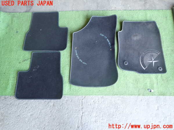 1UPJ-35137800]プジョー・2008(A94HN01)フロアマット 中古_m0001.jpg