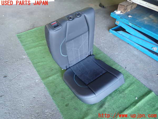 1UPJ-35137405]プジョー・2008(A94HN01)右リアシート 中古_m0001.jpg