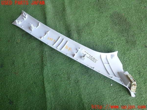 1UPJ-35137660]プジョー・2008(A94HN01)左フロントピラートリム 中古_m0003.jpg