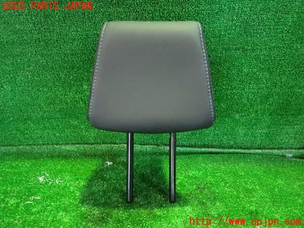 1UPJ-35137150]プジョー・2008(A94HN01)右2列目ヘッドレスト 中古_m0001.jpg