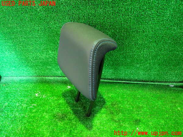 1UPJ-35137150]プジョー・2008(A94HN01)右2列目ヘッドレスト 中古_m0002.jpg