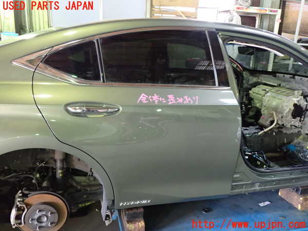 1UPJ-35141290]レクサス・ES300h(AXZH10)右後ドア 中古(43R-00123 M4Q8)_m0001.jpg