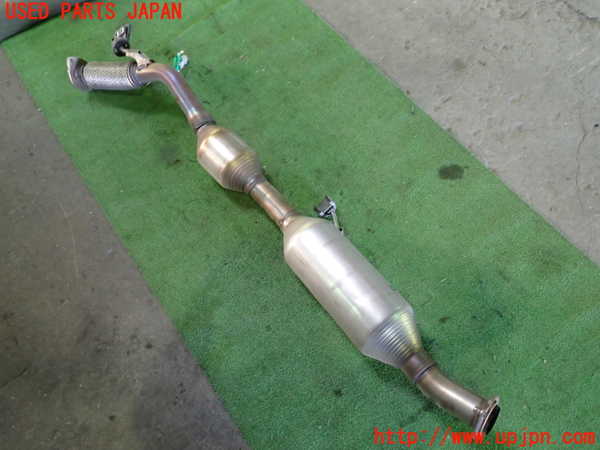 1UPJ-35142631]レクサス・ES300h(AXZH10)フロントパイプ1 中古_m0004.jpg