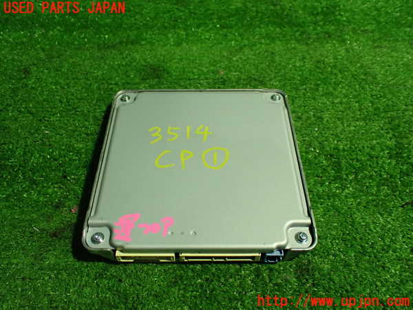 5UPJ-35146146]レクサス・ES300h(AXZH10)コンピューター1 (86792-33140) 中古_m0003.jpg