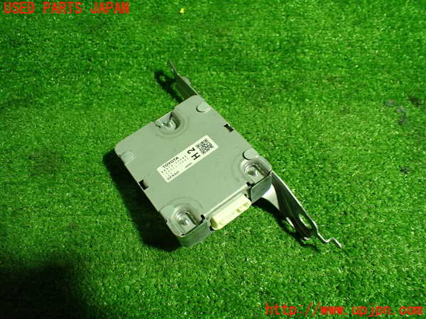 5UPJ-35146148]レクサス・ES300h(AXZH10)コンピューター3 (86572-33040) 中古_m0001.jpg