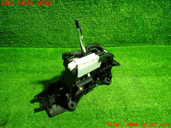 1UPJ-35147555]レクサス・ES300h(AXZH10)ATシフトレバー 中古_m0002.jpg