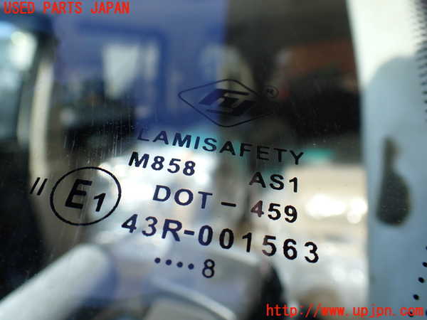 1UPJ-35161195]リンカーン・ナビゲーター(型式不明)フロントガラス 中古 FUYAO M858 43R-001563_m0002.jpg