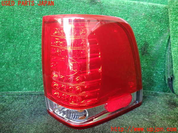 1UPJ-35161530]リンカーン・ナビゲーター(型式不明)右テールランプ 中古_m0001.jpg