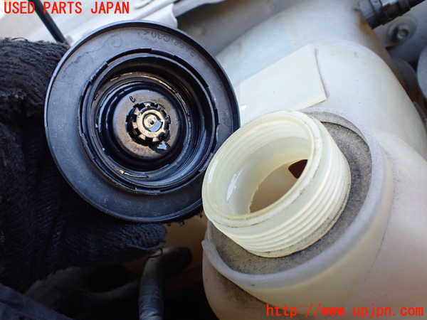 1UPJ-35162410]リンカーン・ナビゲーター(型式不明)ラジエータータンク 中古_m0002.jpg