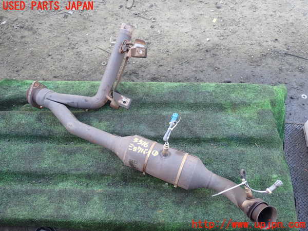 1UPJ-35162661]リンカーン・ナビゲーター(型式不明)触媒1 中古_m0001.jpg