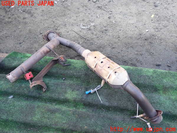 1UPJ-35162661]リンカーン・ナビゲーター(型式不明)触媒1 中古_m0002.jpg