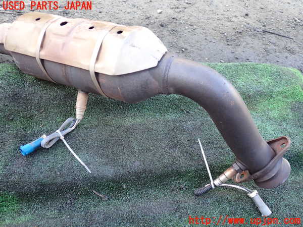 1UPJ-35162661]リンカーン・ナビゲーター(型式不明)触媒1 中古_m0003.jpg