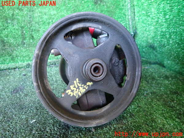 1UPJ-35164250]リンカーン・ナビゲーター(型式不明)パワステポンプ 中古_m0001.jpg