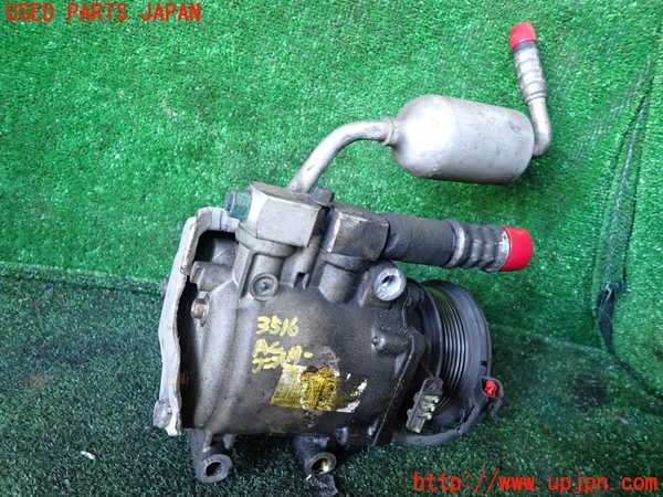 1UPJ-35166025]リンカーン・ナビゲーター(型式不明)エアコンコンプレッサー 中古_m0001.jpg