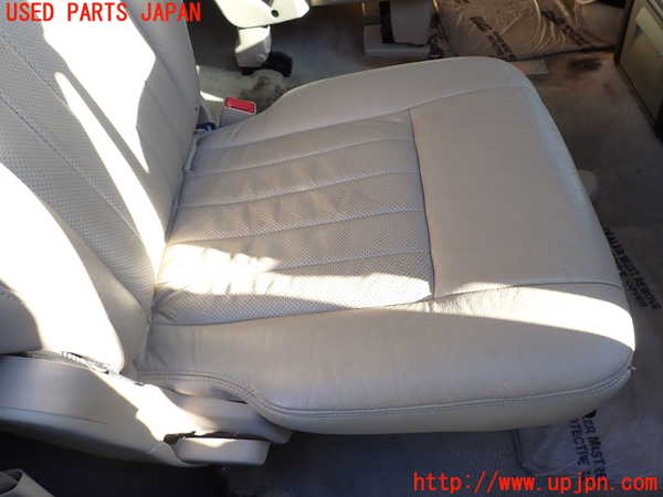 1UPJ-35167145]リンカーン・ナビゲーター(型式不明)右2列目シート 中古_m0002.jpg