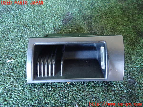 1UPJ-35167821]リンカーン・ナビゲーター(型式不明)灰皿1 中古_m0001.jpg