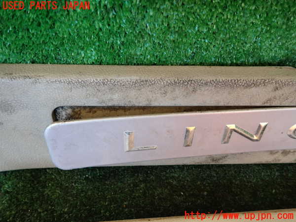 1UPJ-35167740]リンカーン・ナビゲーター(型式不明)スカッフプレート 中古_m0002.jpg