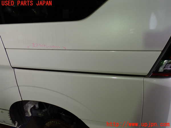 1UPJ-35171362]セレナ(GFC27)左スライドレールカバー 中古_m0001.jpg