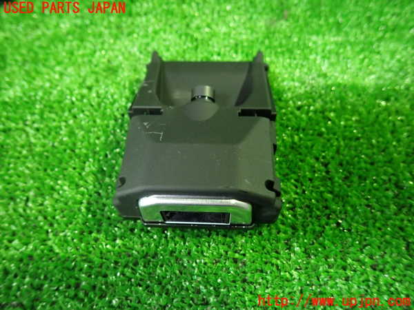 1UPJ-35176382]セレナ(GFC27)センサー2 中古_m0002.jpg