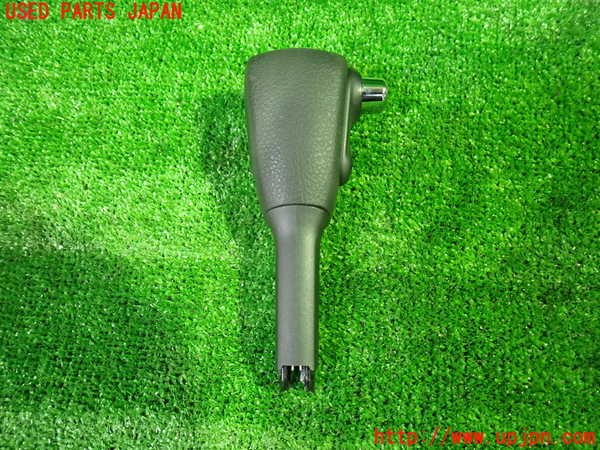 1UPJ-35177570]セレナ(GFC27)シフトノブ 中古_m0001.jpg