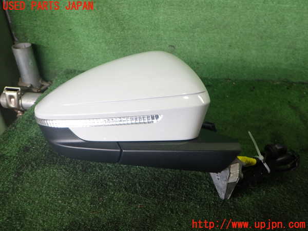 2UPJ-35181210]アウディ・Q4 スポーツバック e-tron(FZEBJ)右ドアミラー 中古_m0001.jpg