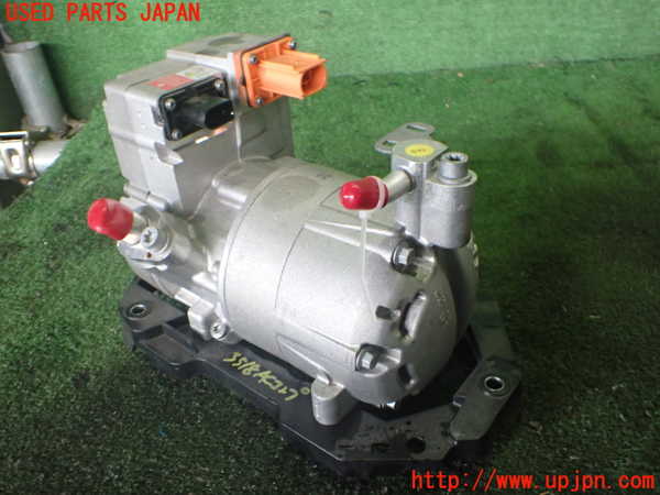 2UPJ-35186025]アウディ・Q4 スポーツバック e-tron(FZEBJ)エアコンコンプレッサー 中古_m0001.jpg