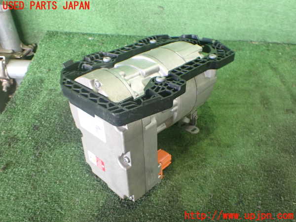 2UPJ-35186025]アウディ・Q4 スポーツバック e-tron(FZEBJ)エアコンコンプレッサー 中古_m0002.jpg