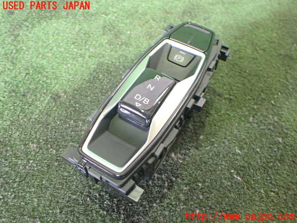 2UPJ-35187555]アウディ・Q4 スポーツバック e-tron(FZEBJ)ATシフトレバー 中古_m0001.jpg