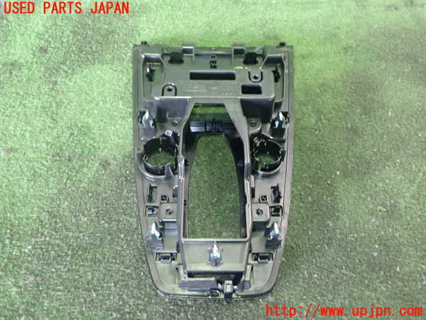 2UPJ-35187691]アウディ・Q4 スポーツバック e-tron(FZEBJ)内装トリム類1 中古_m0002.jpg