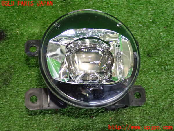 2UPJ-35191180]ジープ・レネゲード(BV13PM)右フォグ 中古_m0001.jpg