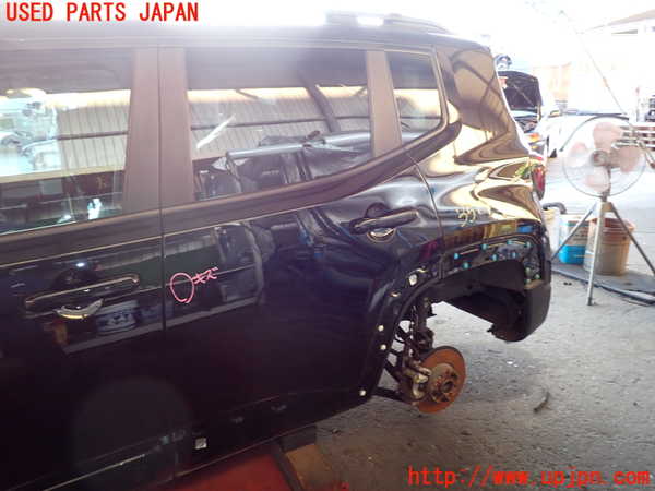 2UPJ-35191320]ジープ・レネゲード(BV13PM)左後ドア (43R-011595) 中古_m0001.jpg