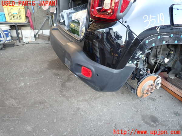 2UPJ-35191610]ジープ・レネゲード(BV13PM)リアバンパー 中古_m0001.jpg