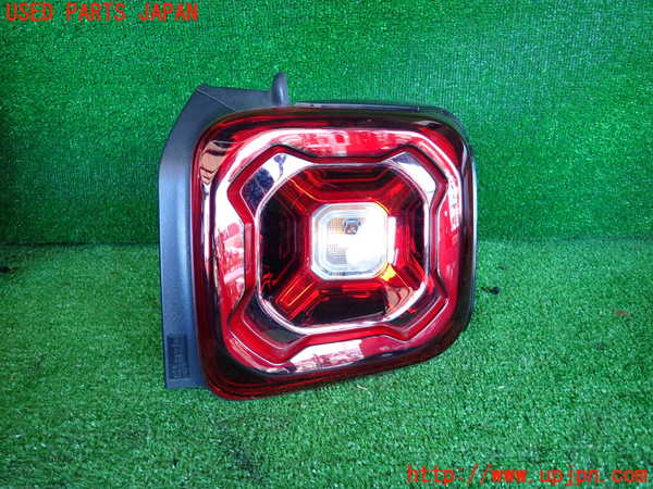 2UPJ-35191530]ジープ・レネゲード(BV13PM)右テールランプ 中古_m0001.jpg