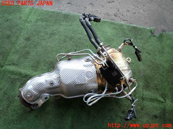 2UPJ-35192661]ジープ・レネゲード(BV13PM)触媒1 中古_m0001.jpg