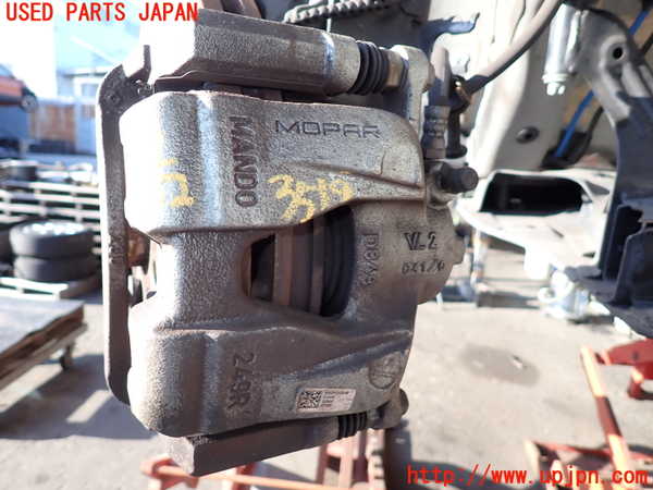 2UPJ-35194080]ジープ・レネゲード(BV13PM)右フロントキャリパー 中古_m0001.jpg