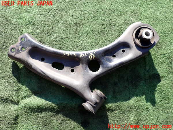 2UPJ-35195176]ジープ・レネゲード(BV13PM)右フロントロアアーム1 中古_m0001.jpg