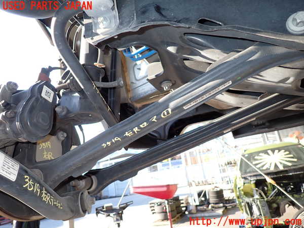 2UPJ-35195200]ジープ・レネゲード(BV13PM)右リアロアアーム1 中古_m0001.jpg