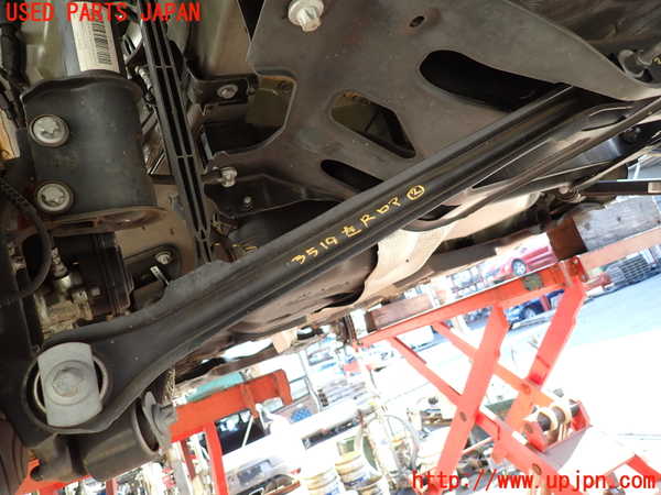 2UPJ-35195227]ジープ・レネゲード(BV13PM)左リアロアアーム2 中古_m0001.jpg