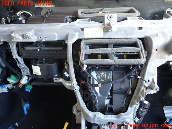 2UPJ-35196081]ジープ・レネゲード(BV13PM)エバポレーター1 中古_m0001.jpg