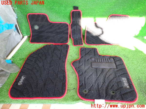 2UPJ-35197800]ジープ・レネゲード(BV13PM)フロアマット 中古_m0001.jpg
