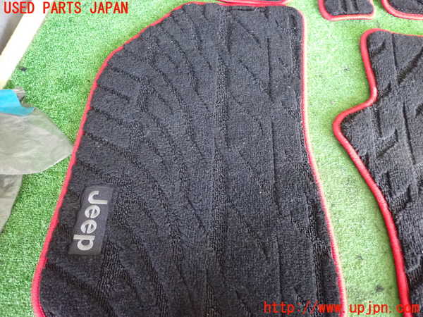 2UPJ-35197800]ジープ・レネゲード(BV13PM)フロアマット 中古_m0003.jpg