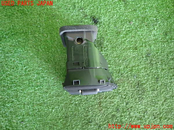 2UPJ-35197526]ジープ・レネゲード(BV13PM)エアコン吹き出し口1 (右) 中古_m0002.jpg