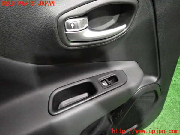 2UPJ-35191324]ジープ・レネゲード(BV13PM)左後ドア内張り 中古_m0003.jpg