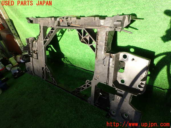 2UPJ-35211041]ルノー・メガーヌ R.S.(ルノー・スポール)(DZF4R)コアサポート 中古_m0003.jpg