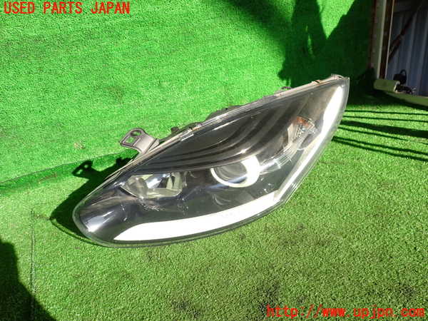 2UPJ-35211132]ルノー・メガーヌ R.S.(ルノー・スポール)(DZF4R)左ヘッドライト ハロゲン 中古_m0001.jpg