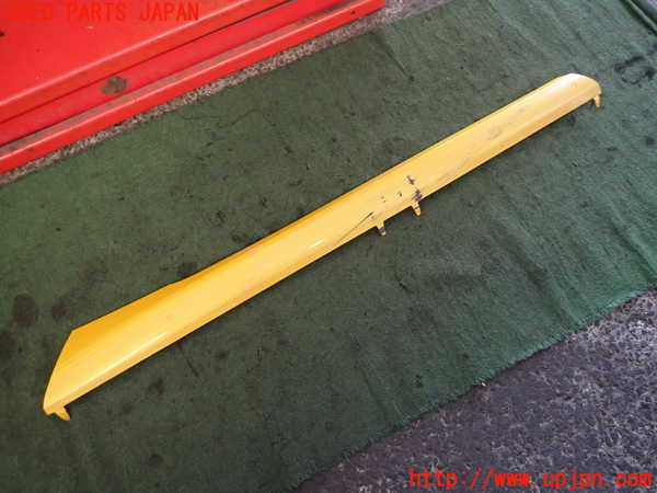 2UPJ-35211390]ルノー・メガーヌ R.S.(ルノー・スポール)(DZF4R)右サイドステップ 中古_m0001.jpg