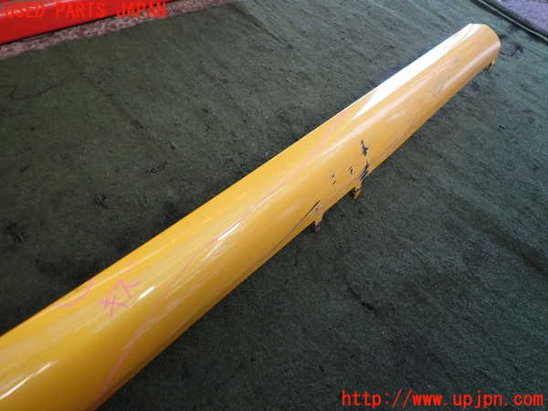 2UPJ-35211390]ルノー・メガーヌ R.S.(ルノー・スポール)(DZF4R)右サイドステップ 中古_m0002.jpg